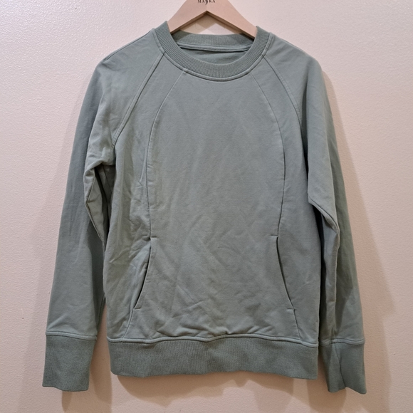 Lululemon sweater size 4 - Picture 1 of 8